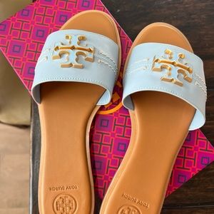 Tory Burch Eleanor slides brand new